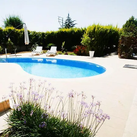 Rezervasyonyap Villa